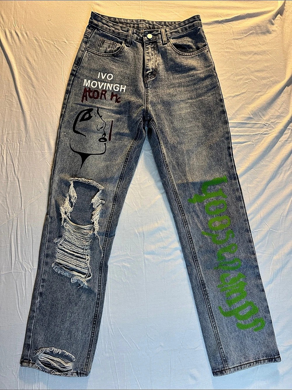 SHEIN Graphic Distressed Straight Leg Jeans in Blue Size Small